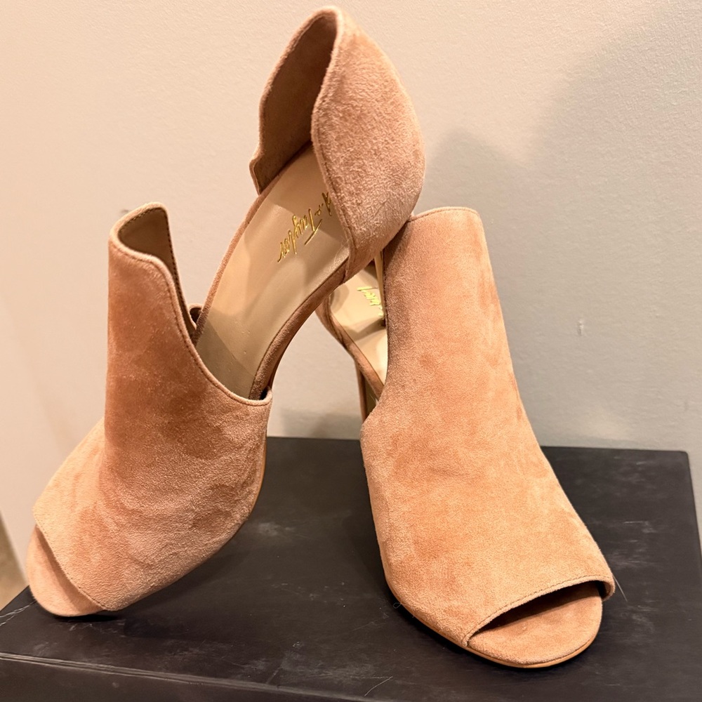 Lord & Taylor Suede Mules soft pink